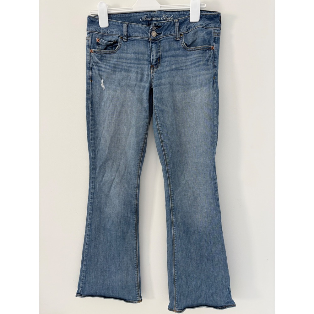 American Eagle Outfitters Women's 10 Bootcut‎ Jeans Medium Wash Distressed